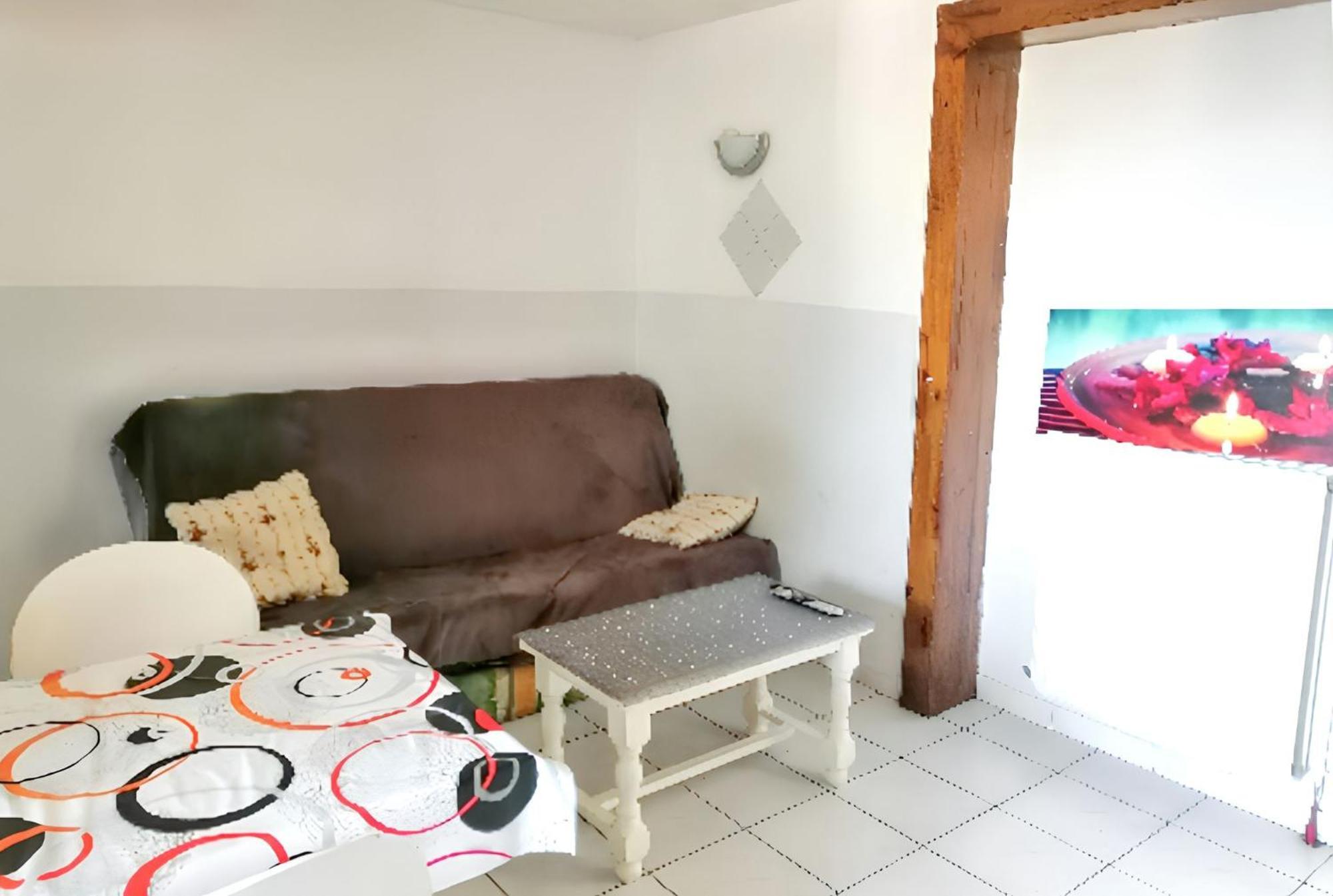Appartement Charmant A Avignon 50 M² Terrasse Privee Exteriör bild